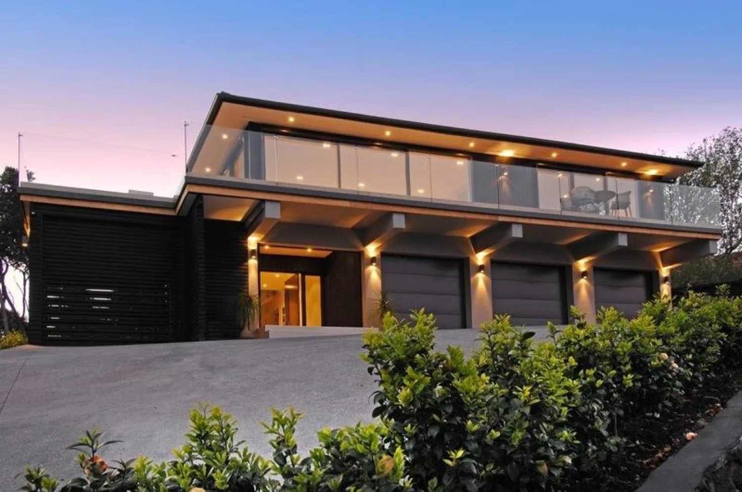 Glaziers in Te Puna